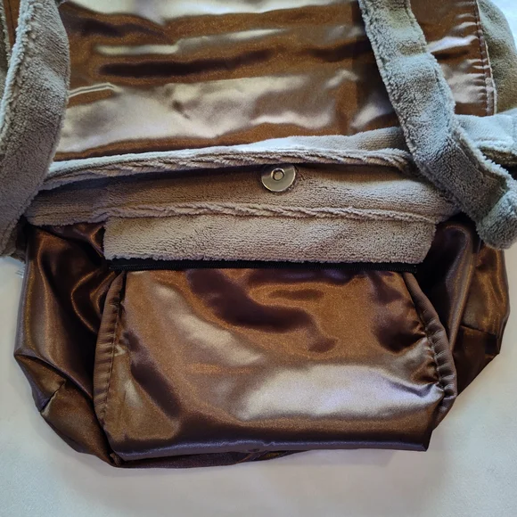 NIP CHANEL Beauté Précision Tan Terry Bag Japan Exclusive GWP Collectible - Picture 3 of 15